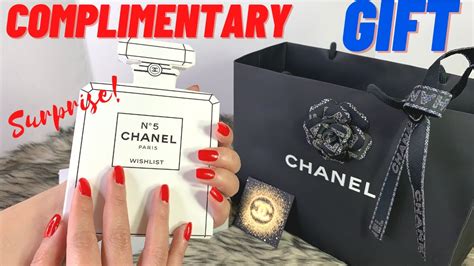 chanel's gift guide 2023